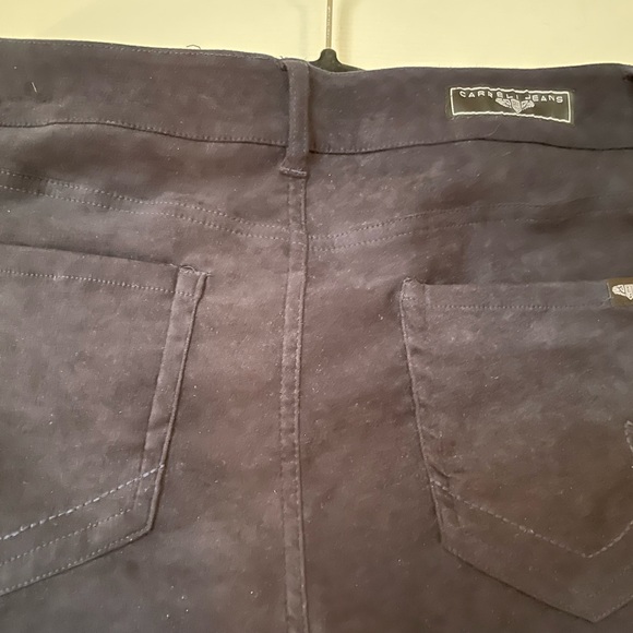 Velvet soft lightweight stretch denim - Picture 4 of 5